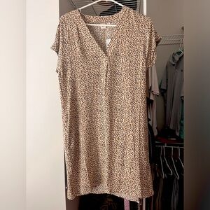 NWT XS Gap short sleeve leopard print dress